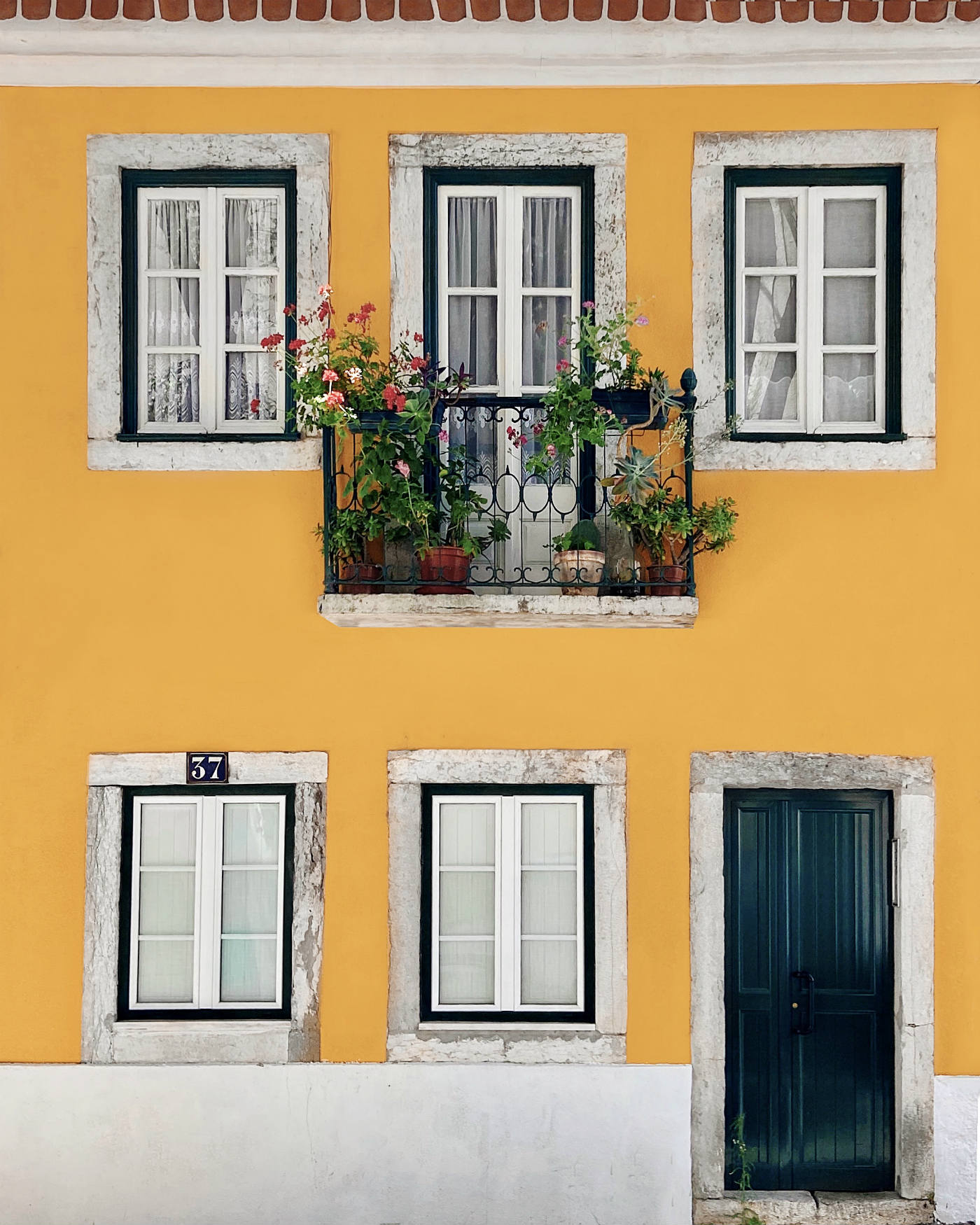 10 Best Things To Do in Lisbon - Recommended by a Local