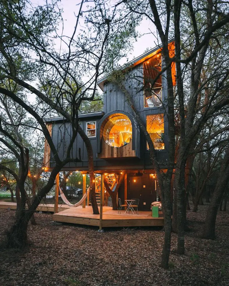 The Leaf Treehouse