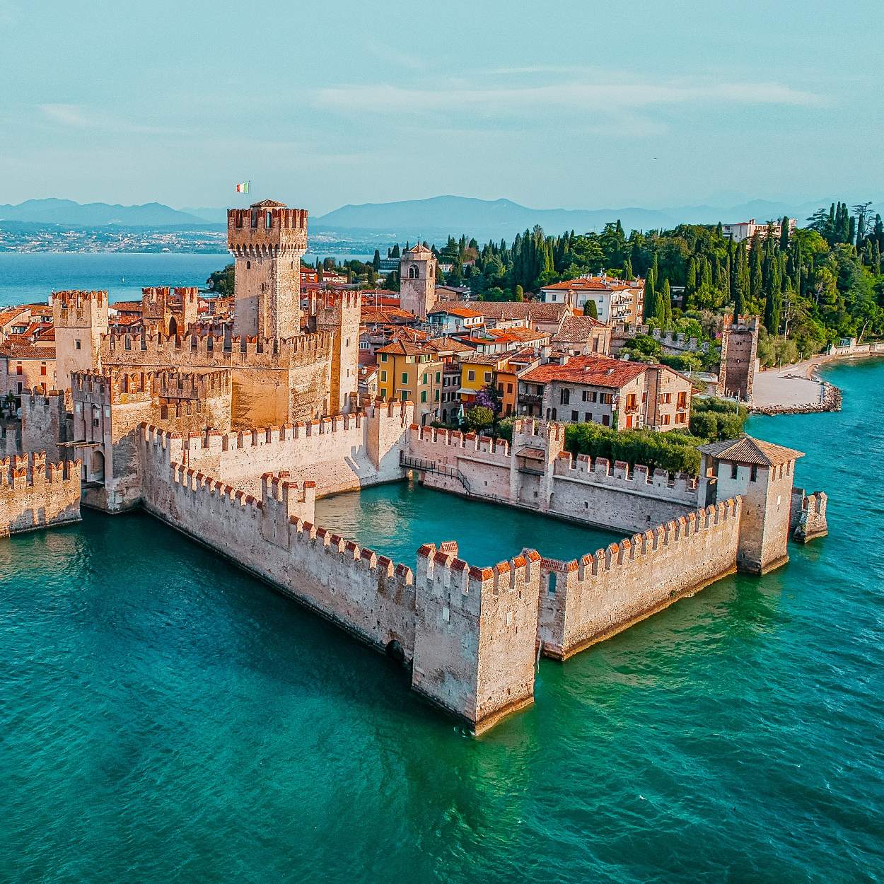 12 Travel Tips for Sirmione - Everything you Need to Know