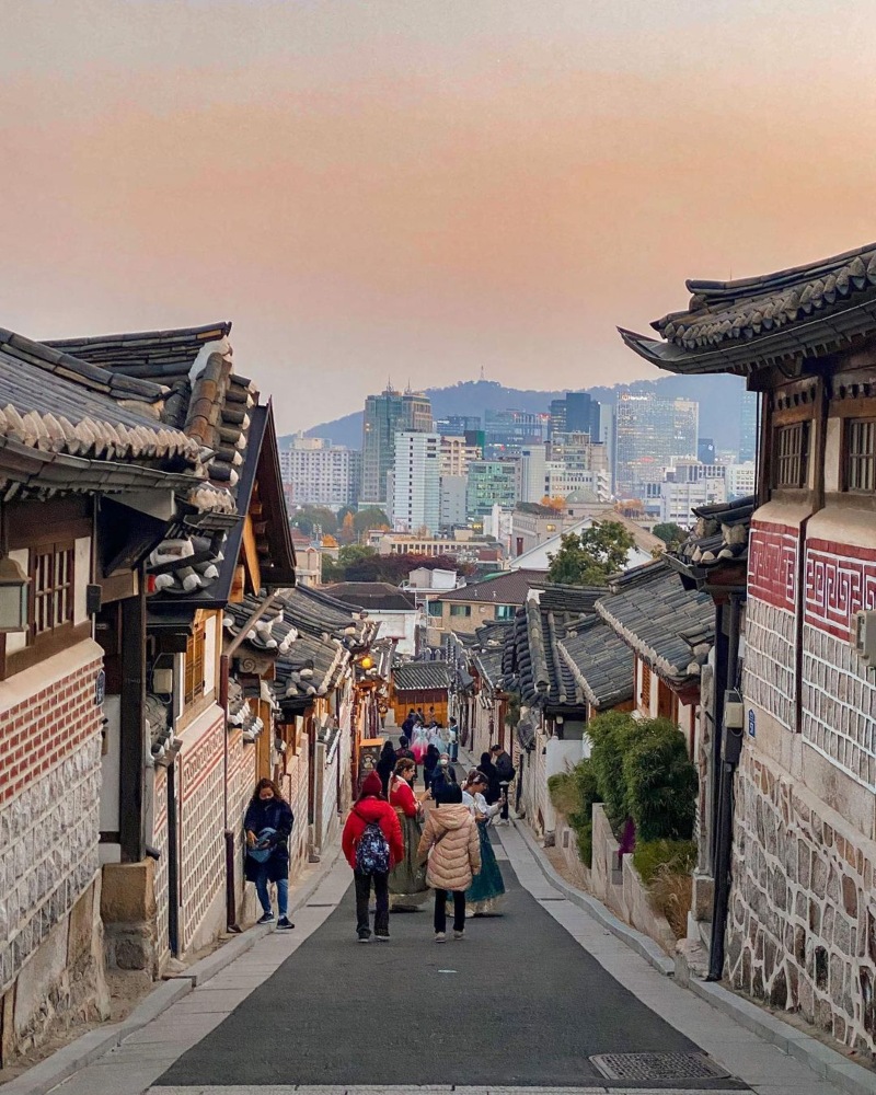 Bukchon Hanok Village