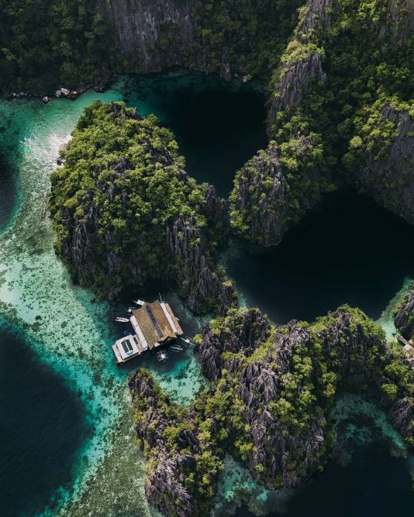 twin-lagoon-coron